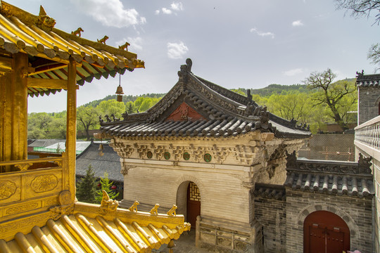 忻州五台山显通寺铜殿