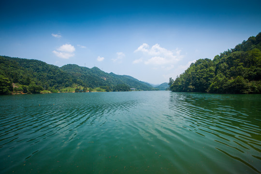 水库风光