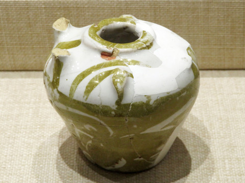 沙特釉陶罐
