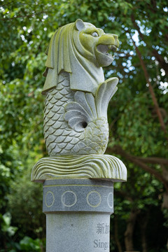 新加坡鱼尾狮图腾雕塑