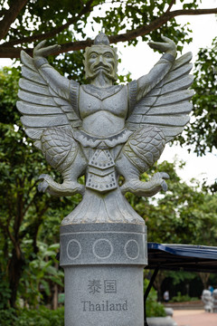 泰国图腾雕塑