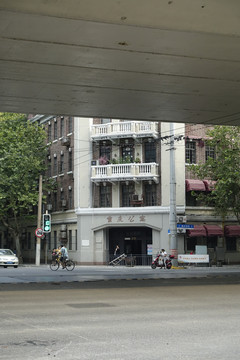 上海重庆公寓
