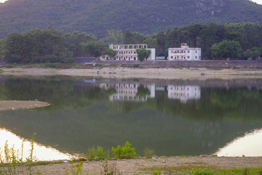 山水湖建筑小景