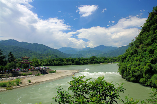 都江堰山水风光