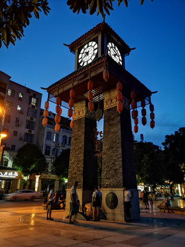 广西宁明花山钟楼