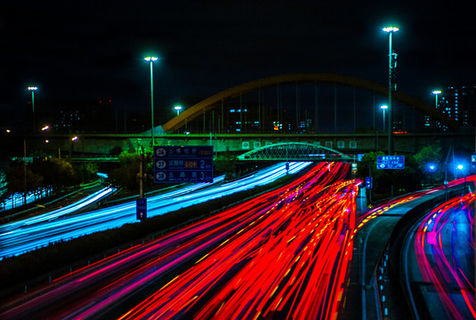 北京西四环路夜景