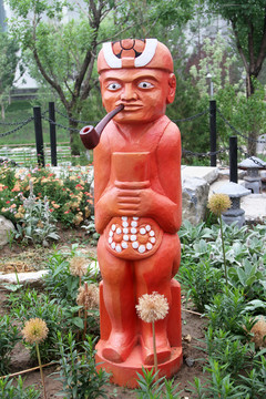 台湾高山族人物雕像