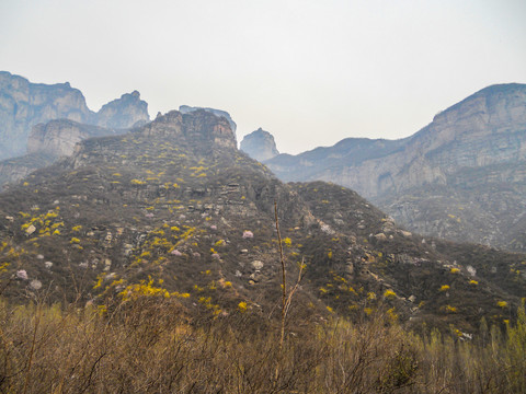 河南关山