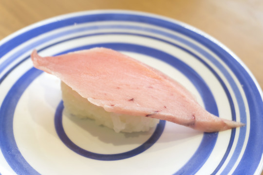 金枪鱼寿司