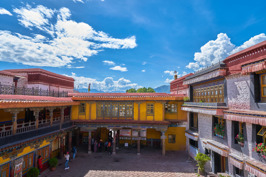 大昭寺寺内建筑