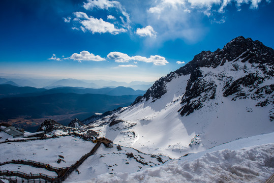 玉龙雪山