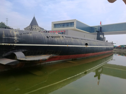 旅顺口潜艇