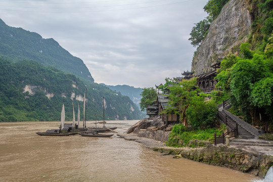 湖北宜昌三峡人家风景区夏日迷人