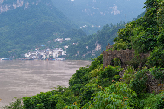 湖北宜昌三峡人家风景区夏日迷人