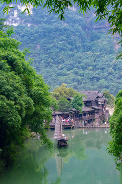 湖北宜昌三峡人家风景区夏日迷人