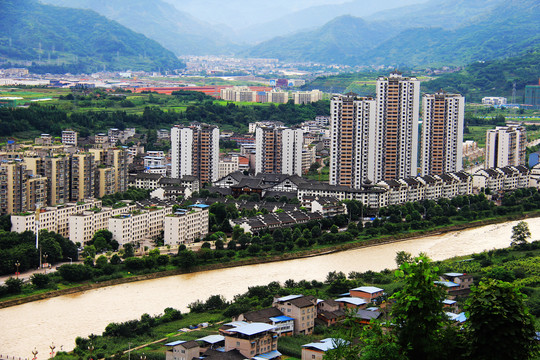 鸿林新城