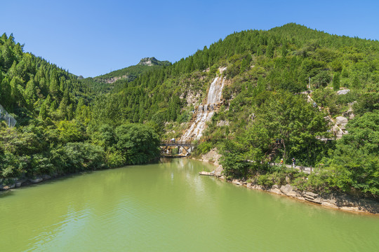 青州黄花溪山水瀑布风景