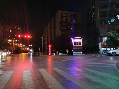 城市道路夜景