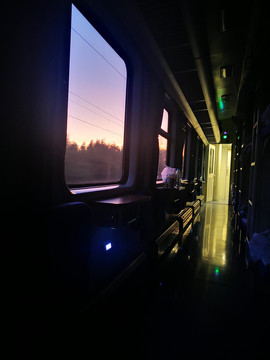 火车车窗