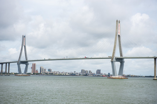 海湾大桥