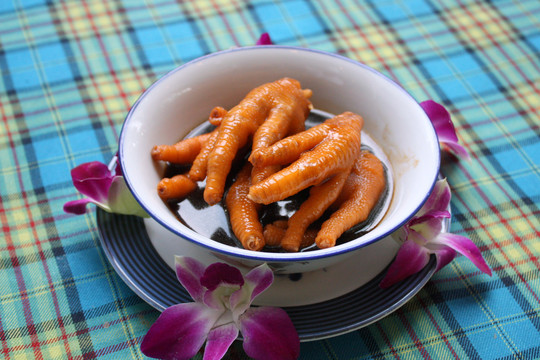 酸辣鸡爪