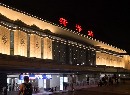 菏泽火车站内部平面图图片