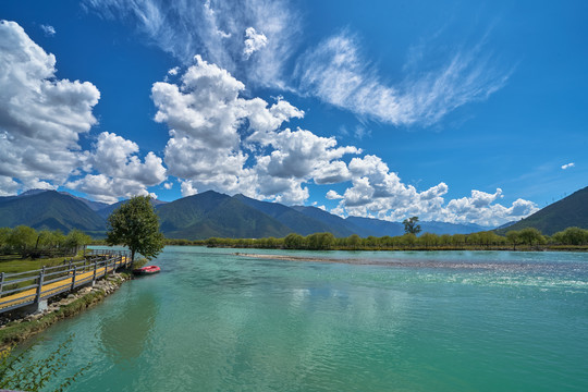 高原湖泊