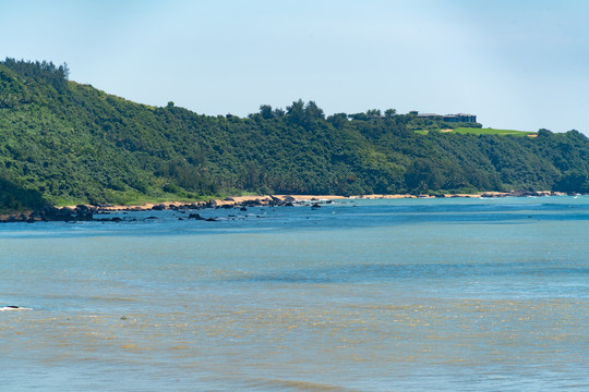 海南万宁山钦湾正门海入海口