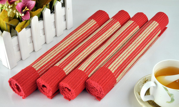 红色条纹纯棉餐垫