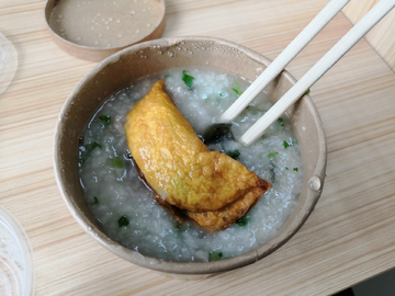 皮蛋粥
