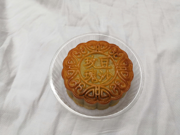 玫瑰豆沙中秋月饼