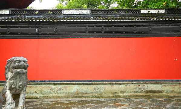 红色古典围墙