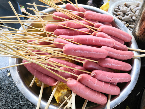 火腿肠烤串