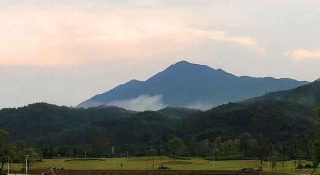 远山风光