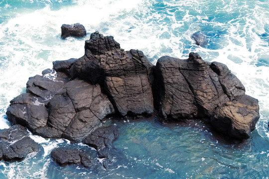 火山岛大海海浪