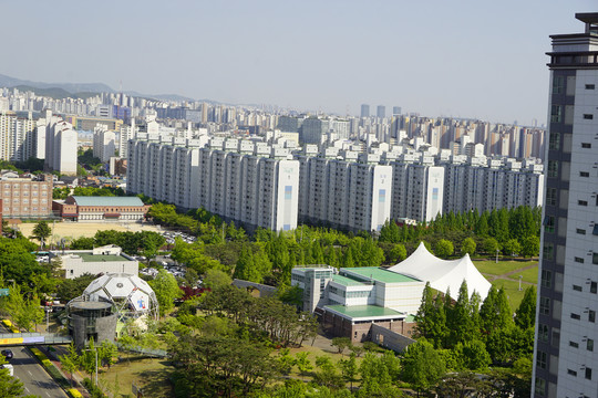 韩国水原市公园及露天音乐厅俯拍