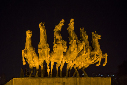 天子驾六夜景