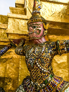 曼谷芭堤雅玉佛寺神像雕塑