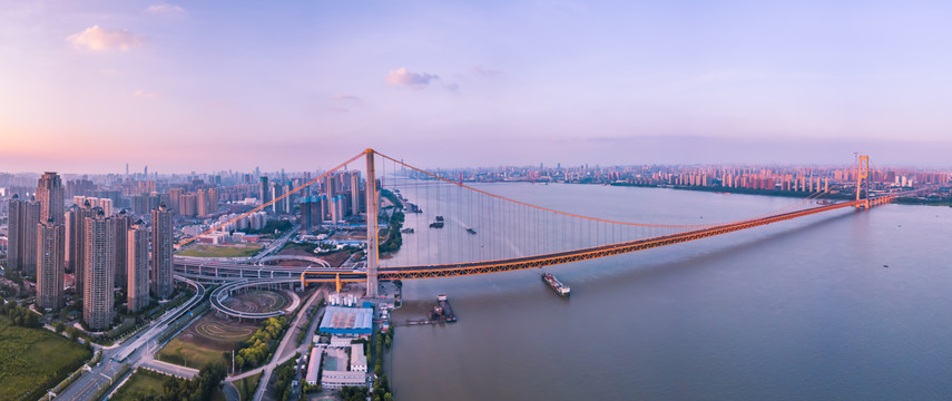 武汉杨泗港长江大桥夕照