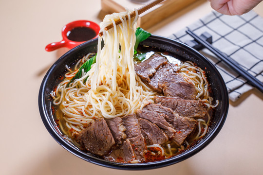 牛肉面