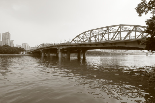 广州海珠铁桥