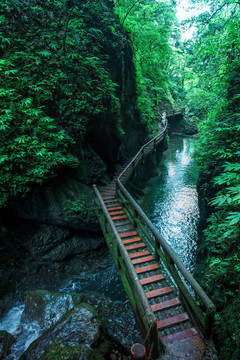 龙隐峡栈道