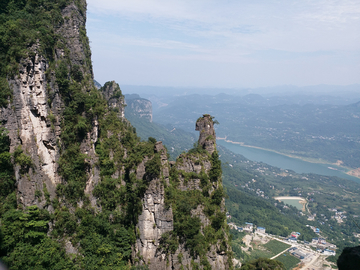 恩施黄鹤峰林景区