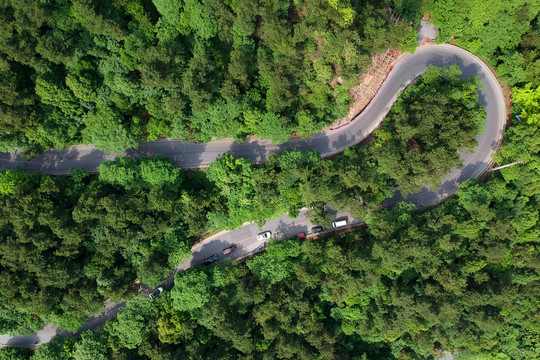 盘山路