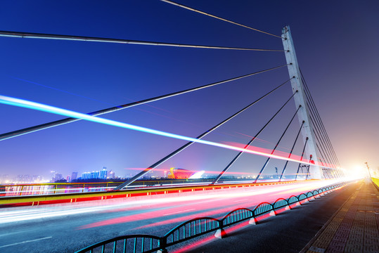 上海现代桥梁夜景
