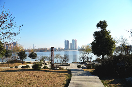 东湖公园