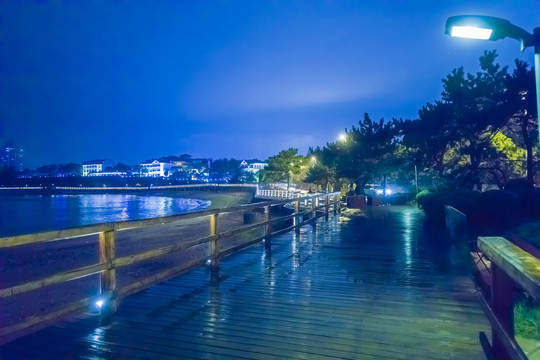 青岛海滨夜景