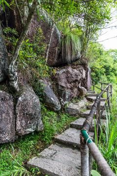 九鲤湖