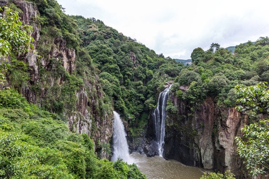 九鲤湖