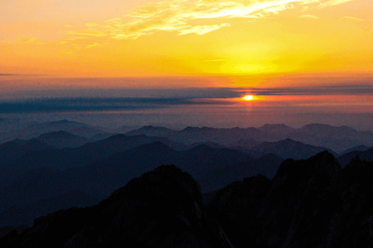 黄山夕阳